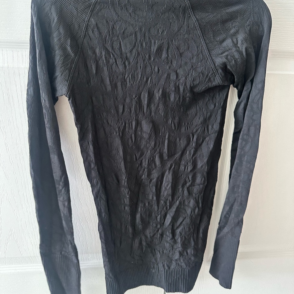 Lululemon Athletica Black Ribbed Jacket 2 - Picture 6 of 7